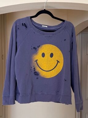 Mother denim Vintage Smile Sweatshirt in Faded Navy with Yellow Print / holes